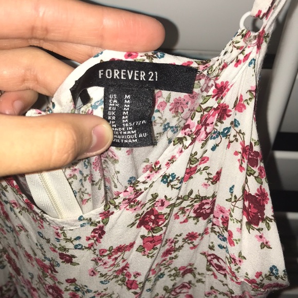 Romper forever21 - Picture 3 of 3